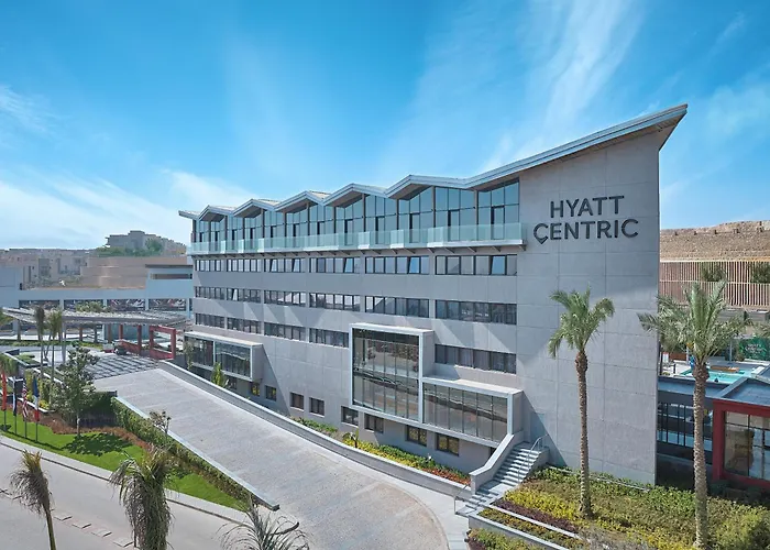 Hyatt Centric Cairo West